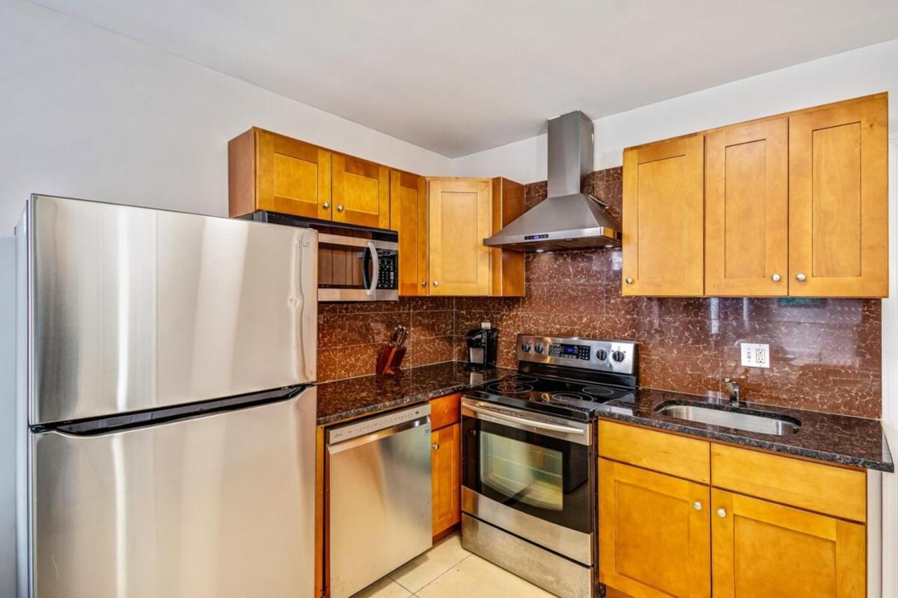Appartamento Stylish & Great Location Next To The Convention Center Filadelfia Esterno foto
